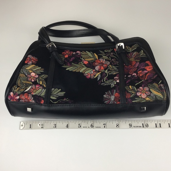 Karen Millen Black Silk Embroidered Bag - Picture 16 of 16